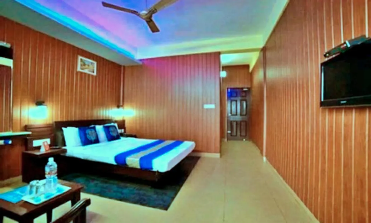 Red Castle Munnar Hotel